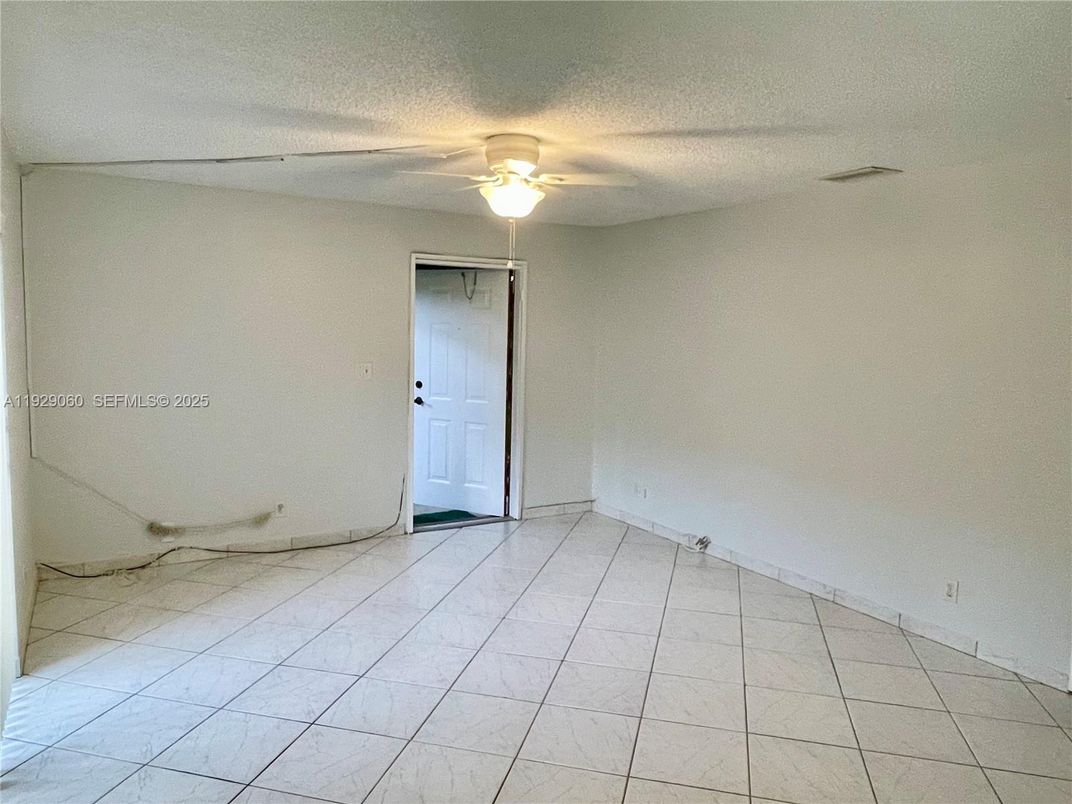 Empty room, Interior, Marble