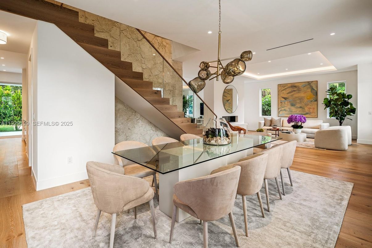 Dining room, Interior, Living room, Pendant Lights, Recessed Lighting, Wood Texture Flooring