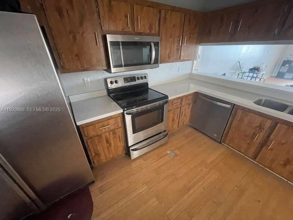 Interior, Kitchen, Stainless Steel Appliances, Wood Texture Flooring