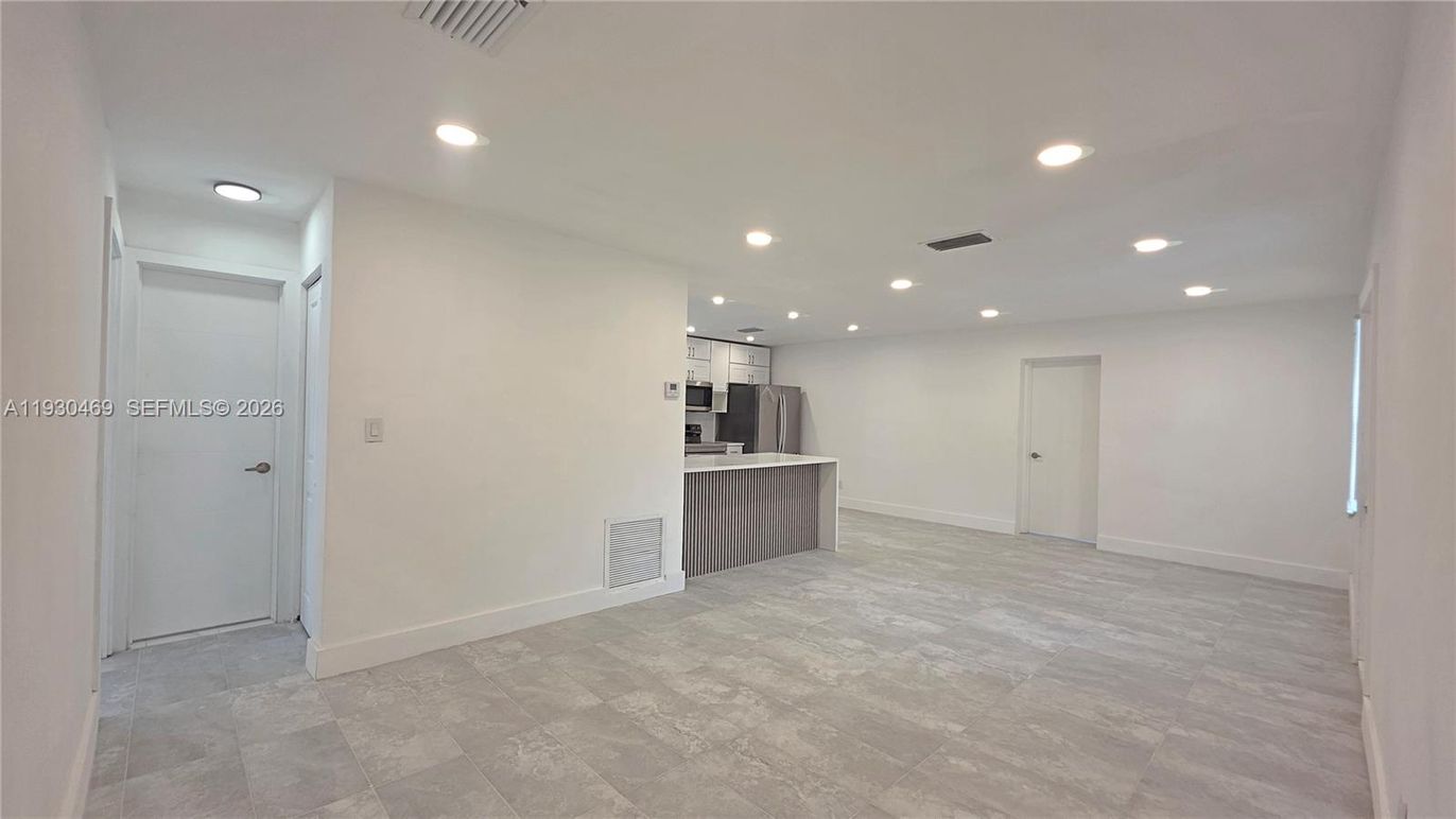 Empty room, Interior, Kitchen, Recessed Lighting, Stainless Steel Appliances