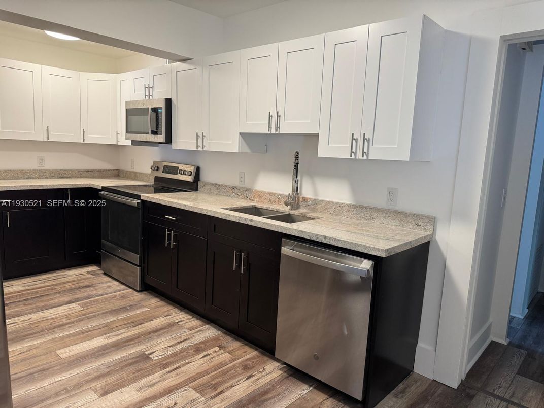 Interior, Kitchen, Recessed Lighting, Stainless Steel Appliances, Wood Texture Flooring