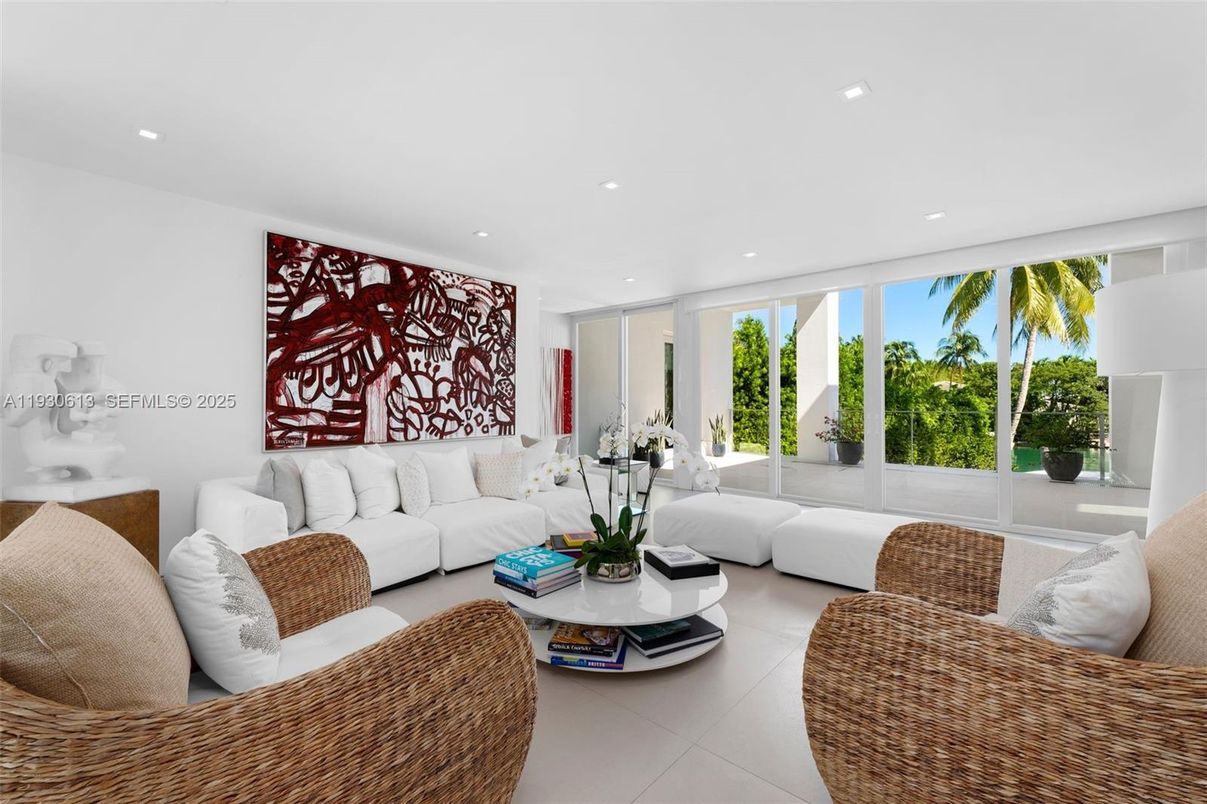 Interior, Living room, Recessed Lighting