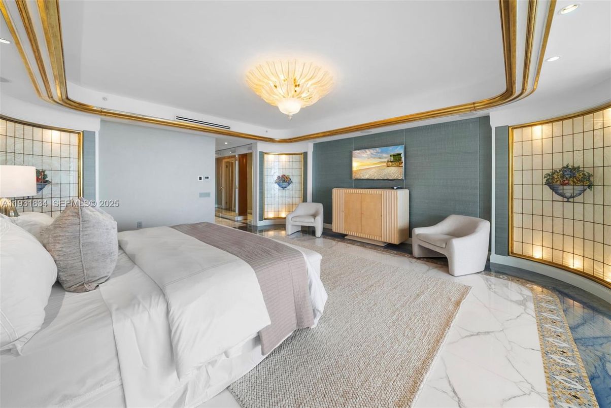 Bedroom, Interior, Marble, Recessed Lighting