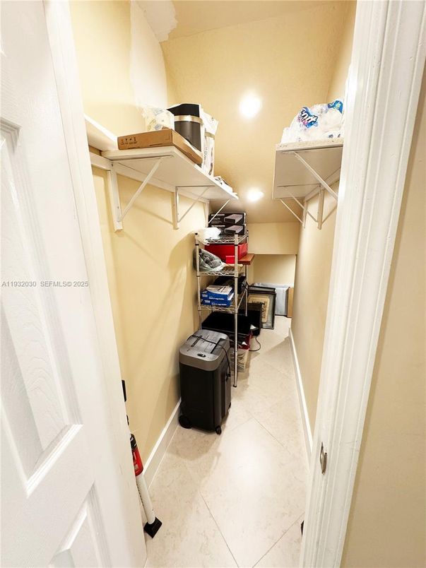 Interior, Recessed Lighting, Walk-in Closets