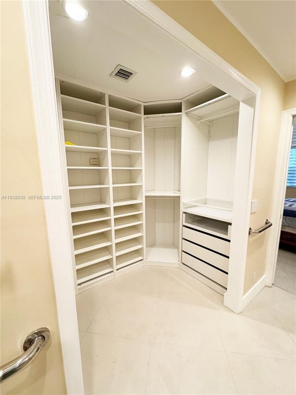 Interior, Recessed Lighting, Walk-in Closets