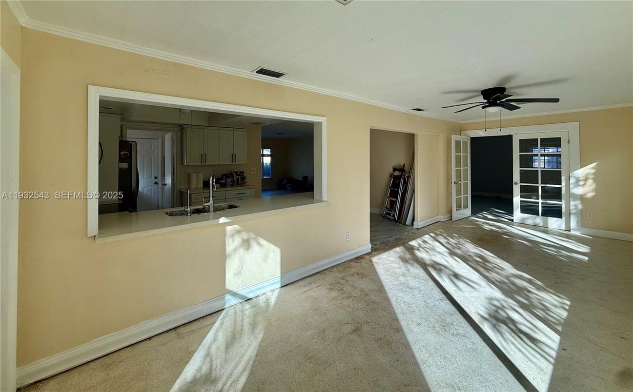 Empty room, Interior, Kitchen