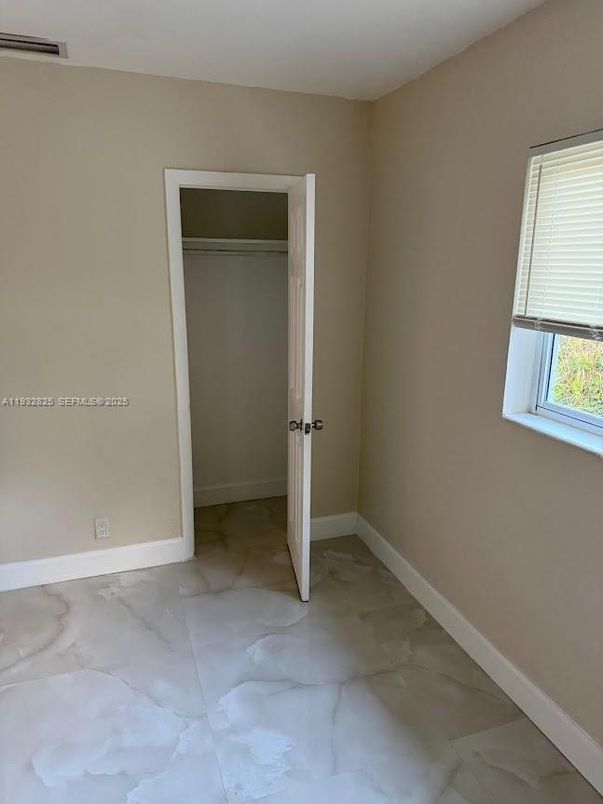 Empty room, Interior, Marble