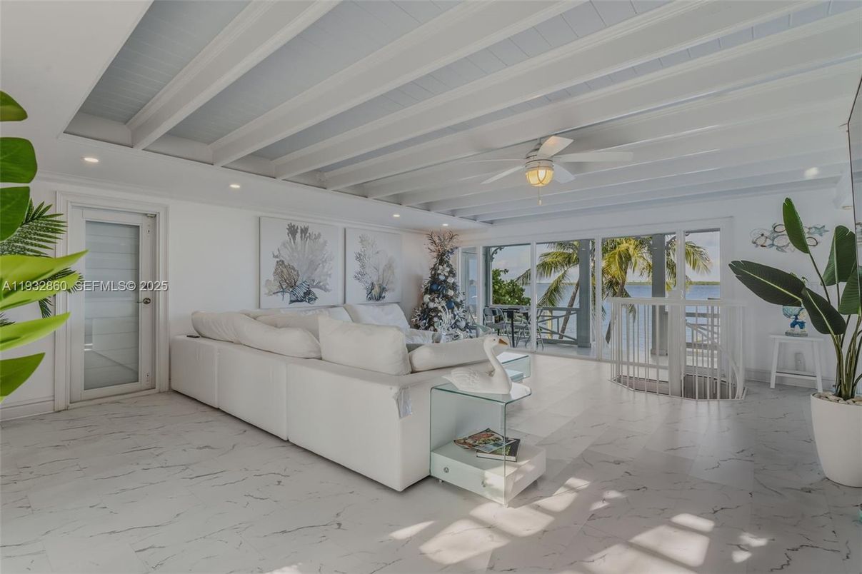 Interior, Living room, Marble, Recessed Lighting, Water