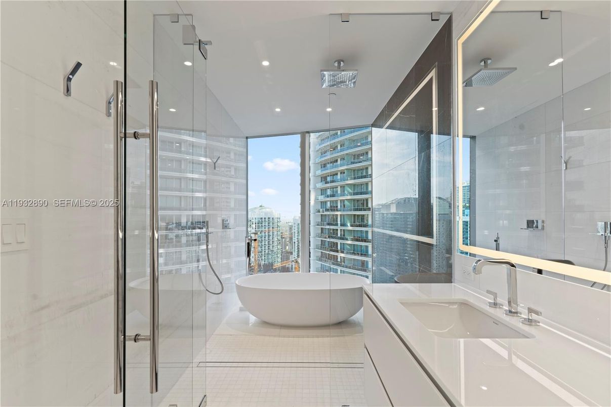 Bathroom, Dual Sink Vanities, Free Standing Baths, Glass Shower, Interior, Recessed Lighting