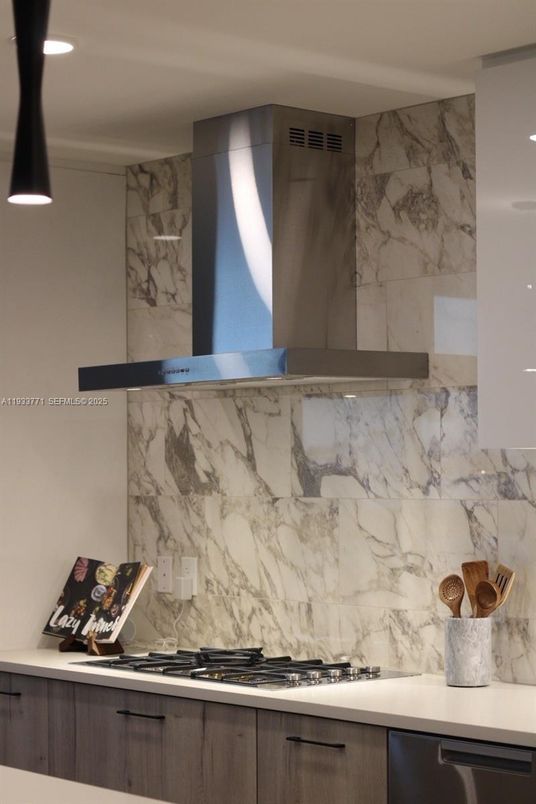 Interior, Kitchen, Marble Walls, Recessed Lighting