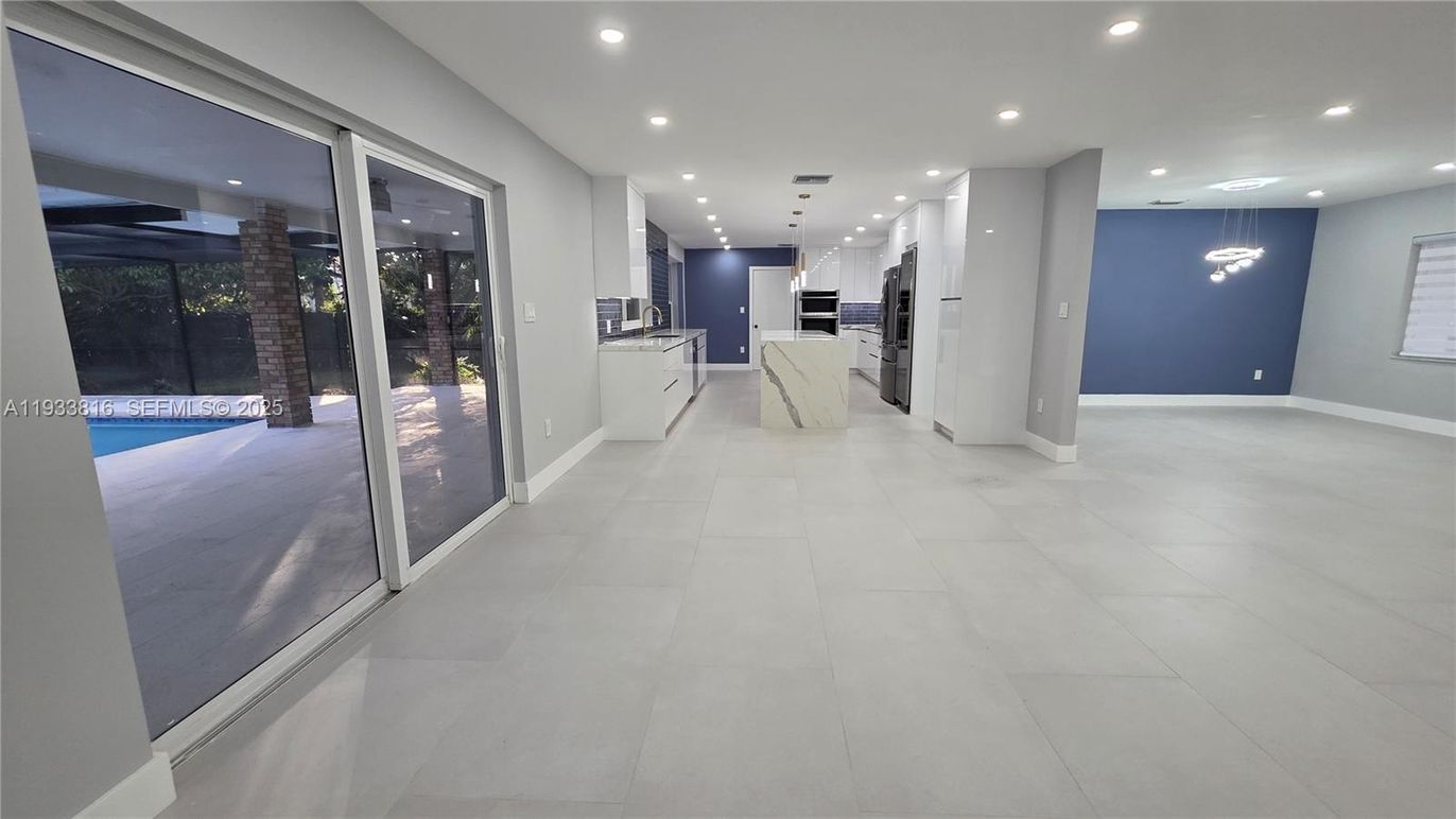 Empty room, Interior, Kitchen, Pendant Lights, Recessed Lighting, Stainless Steel Appliances