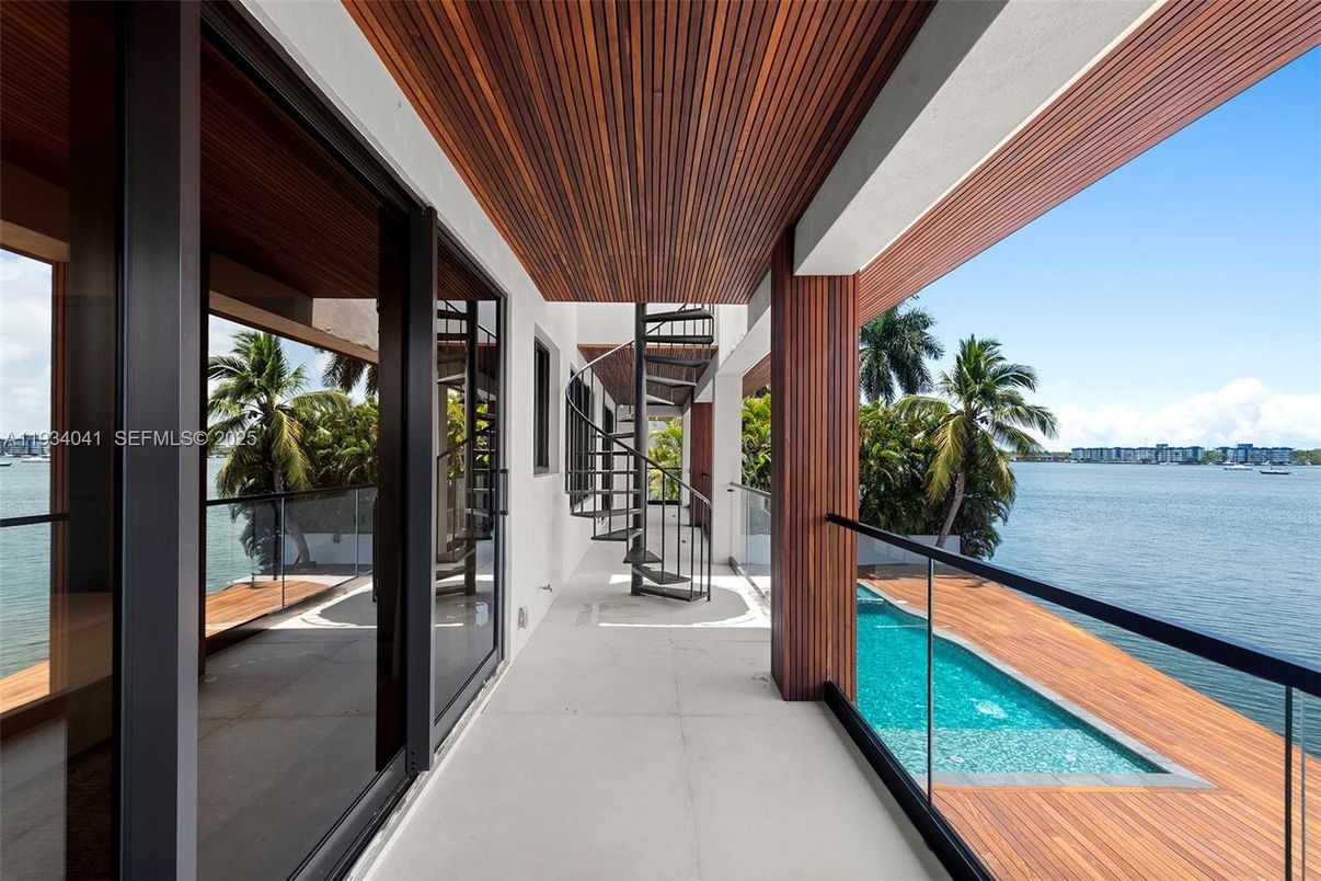 Water, Exterior, Pool, Interior, Other