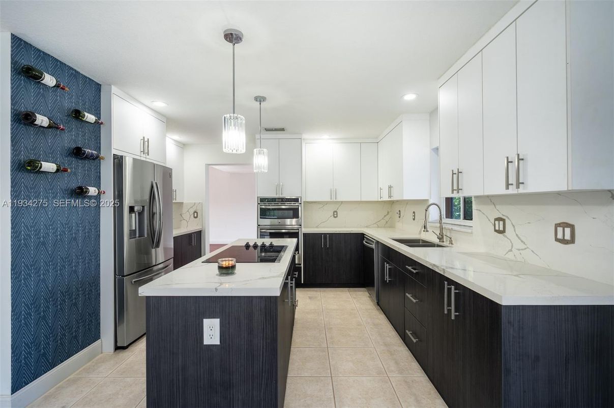 Interior, Kitchen, Pendant Lights, Recessed Lighting, Stainless Steel Appliances