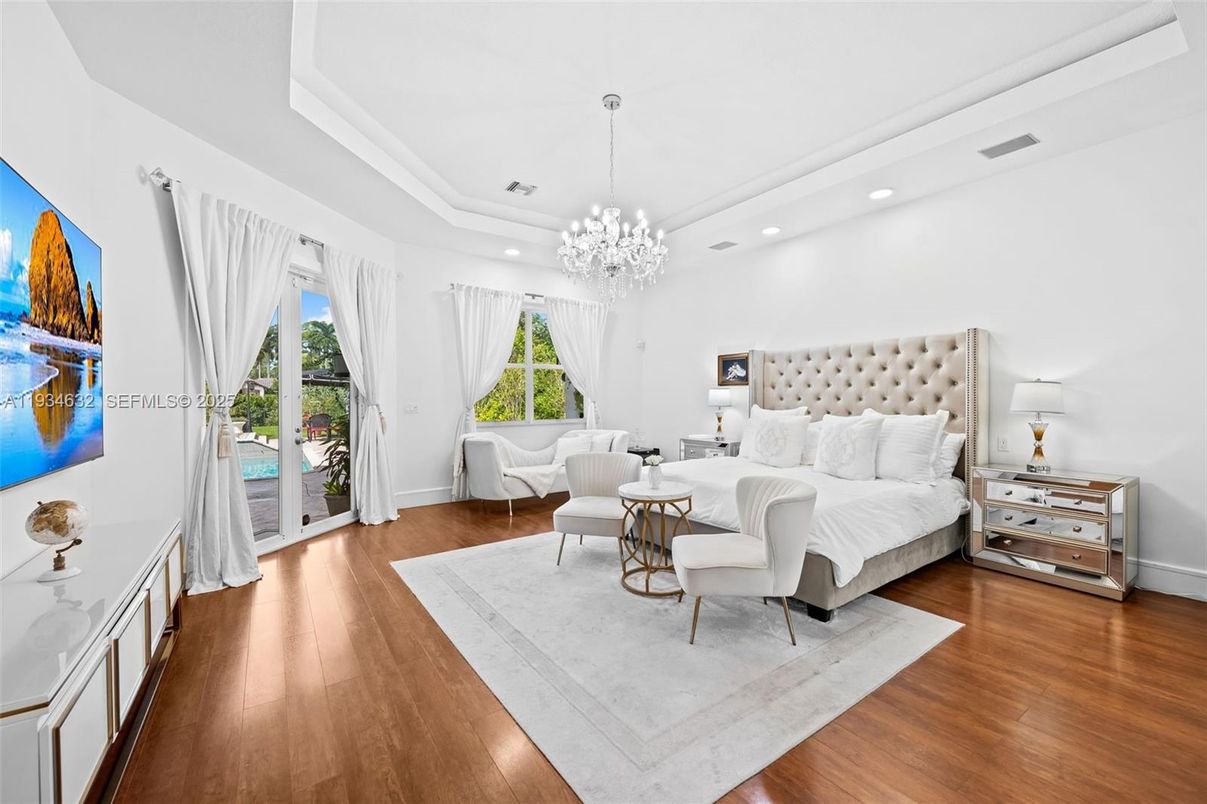 Bedroom, Chandelier, Interior, Recessed Lighting, Wood Texture Flooring