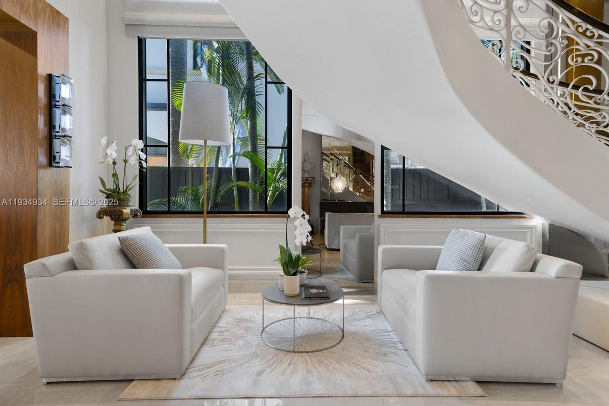 Interior, Living room