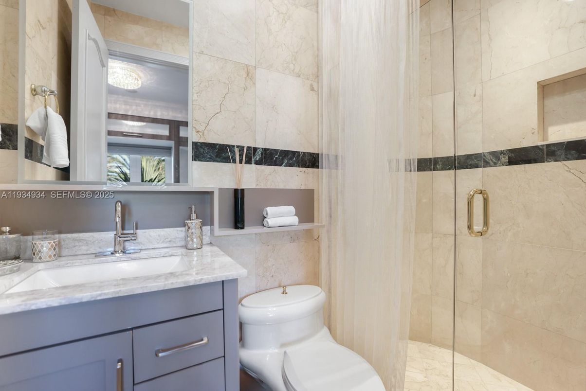 Bathroom, Glass Shower, Interior