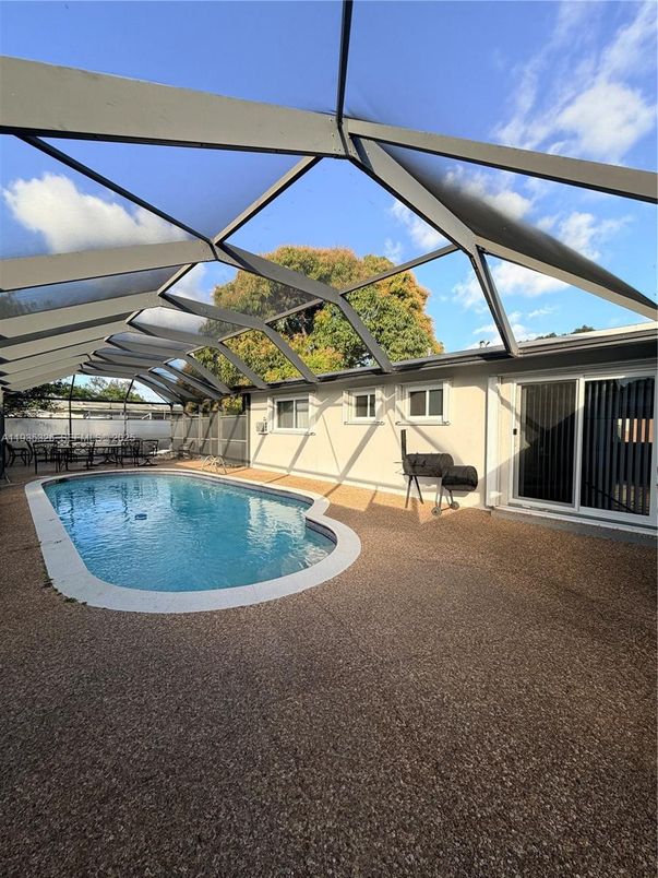 Glass Ceilings, Interior, Pool, Sun Room