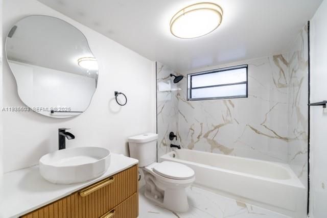 Bathroom, Interior, Marble, Marble Walls