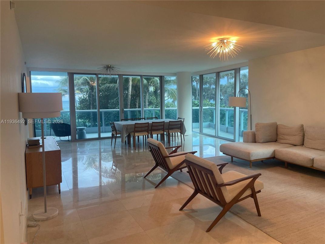 Dining room, Interior, Living room, Sun Room