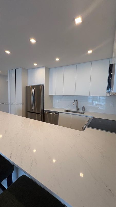 Interior, Kitchen, Recessed Lighting