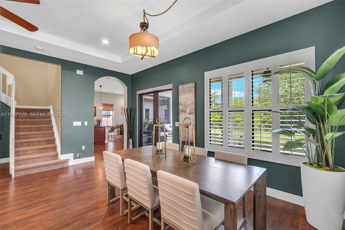 Dining room, Interior, Recessed Lighting, Wood Texture Flooring