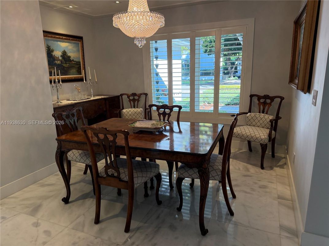 Chandelier, Dining room, Interior, Marble