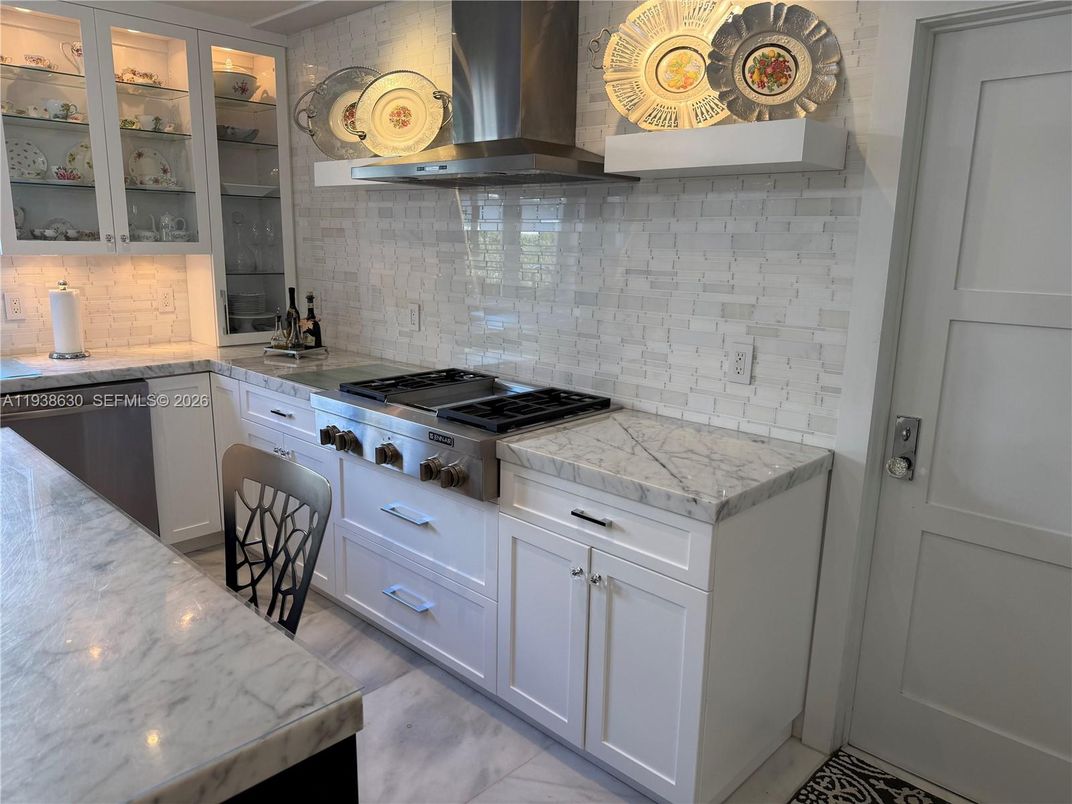 Interior, Kitchen, Marble, Marble Walls, Stainless Steel Appliances