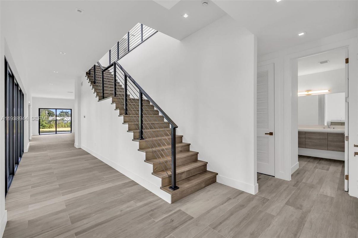 Interior, Recessed Lighting, Wood Texture Flooring