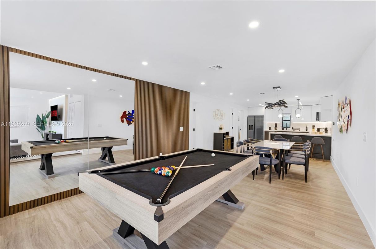 Billiard Table, Dining room, Game Room, Interior, Pendant Lights, Recessed Lighting, Wood Texture Flooring