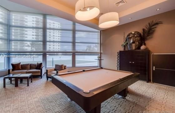 Billiard Table, Game Room, Interior, Living room, Pendant Lights, Recessed Lighting, Water