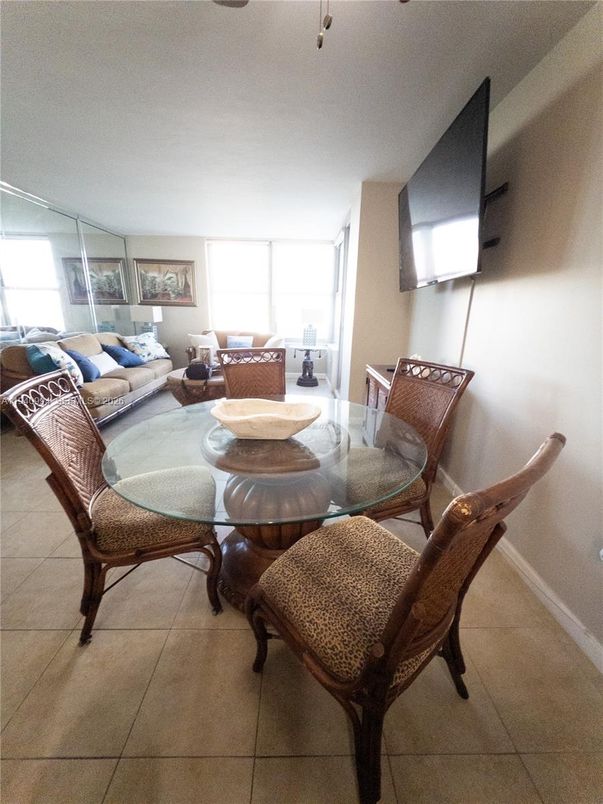 Dining room, Interior, Living room