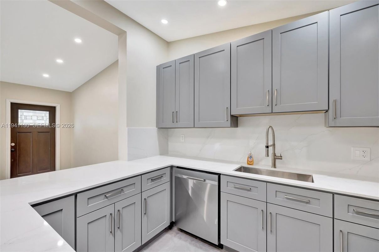 Interior, Kitchen, Recessed Lighting