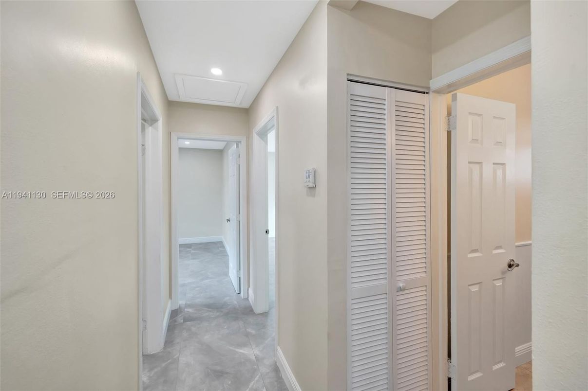 Interior, Recessed Lighting