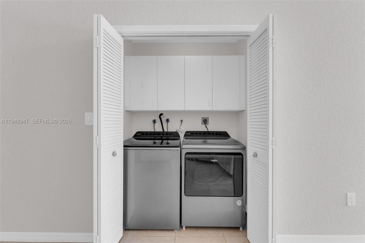 Interior, Utility Closets, Washer
