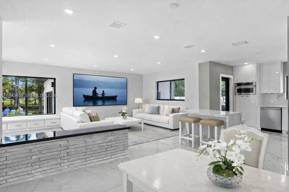 Interior, Kitchen, Living room, Marble, Recessed Lighting, Stainless Steel Appliances