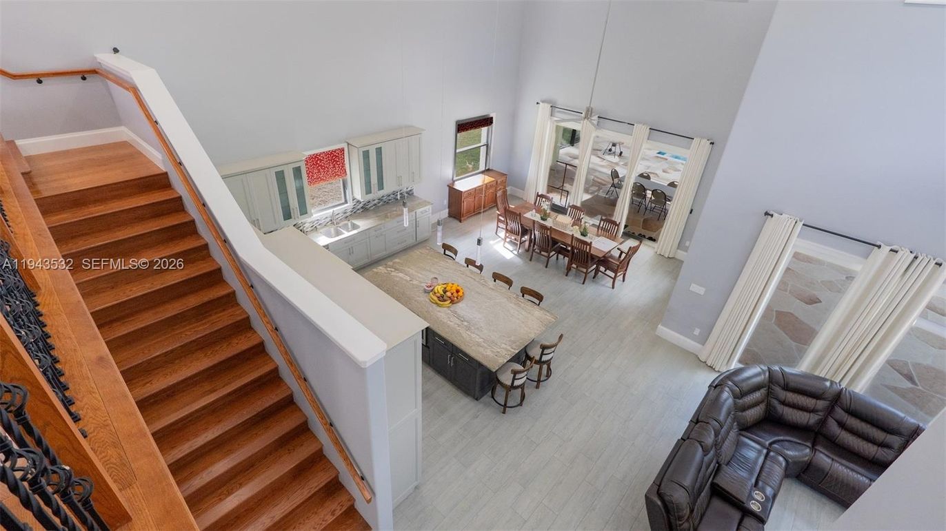 Dining room, Interior, Living room, Pendant Lights