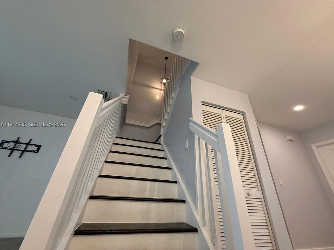 Interior, Pendant Lights, Recessed Lighting