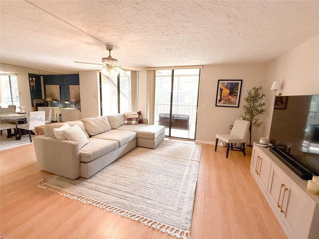 Dining room, Interior, Living room, Wood Texture Flooring