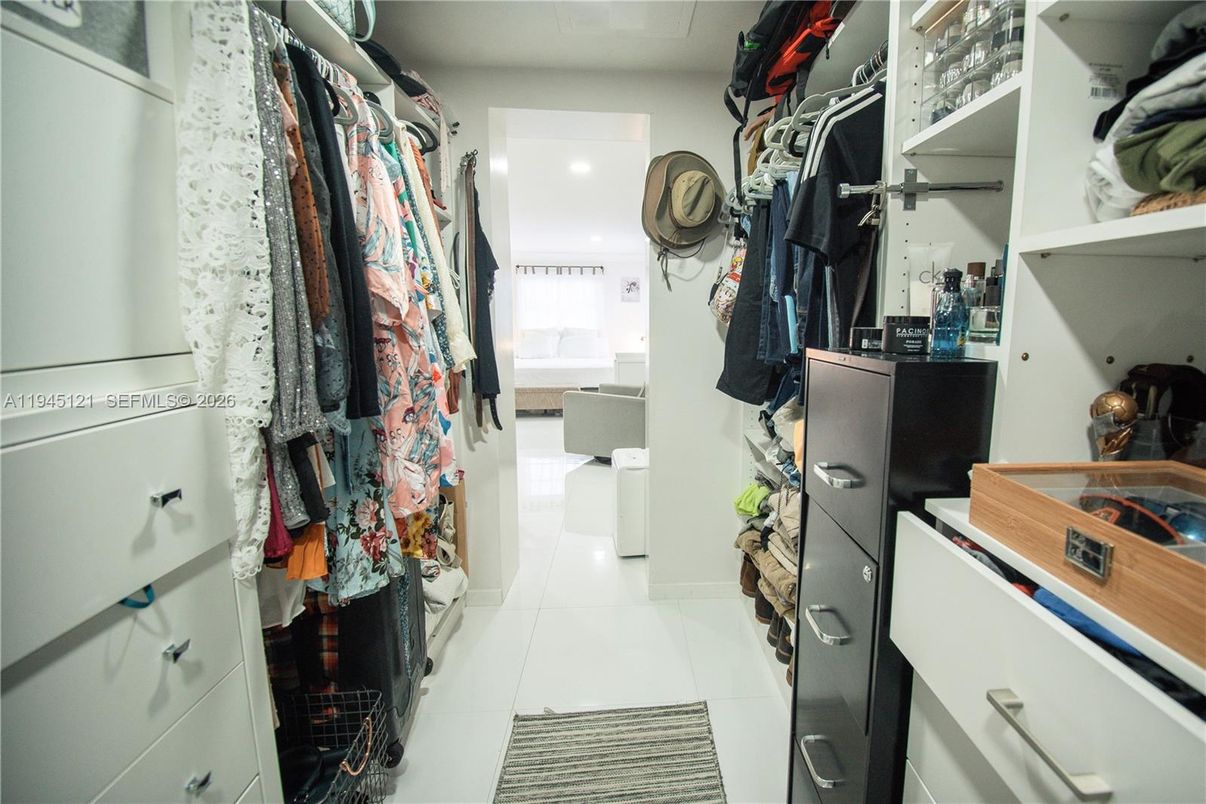 Interior, Recessed Lighting, Walk-in Closets