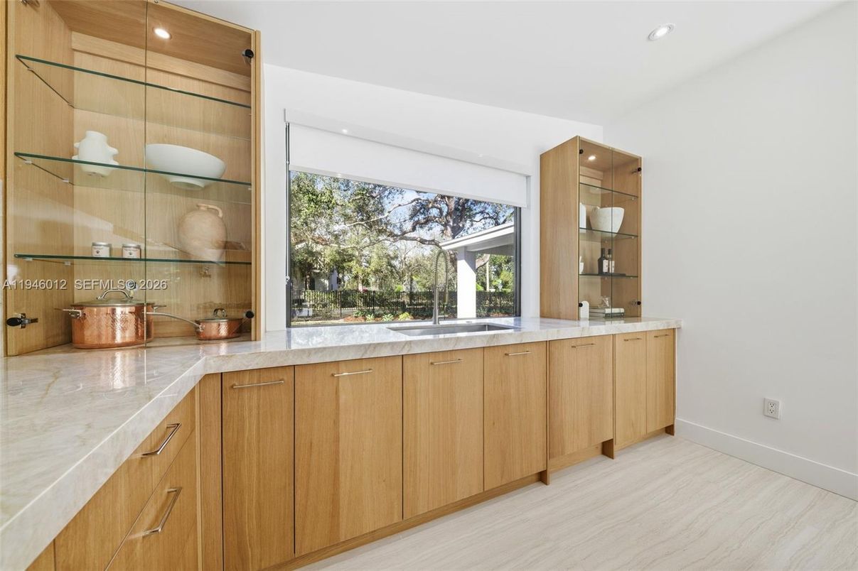 Interior, Recessed Lighting