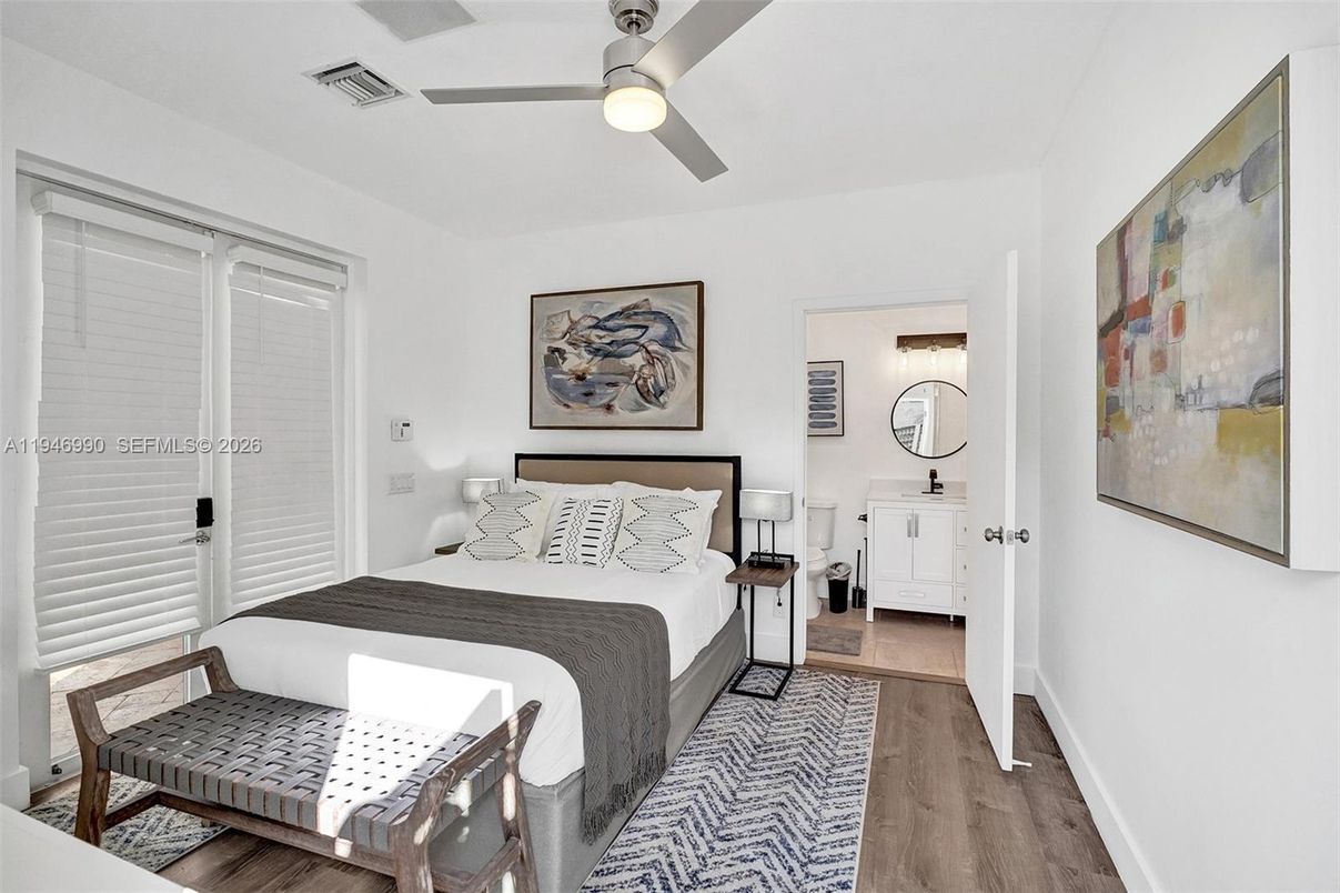 Bedroom, Interior, Wood Texture Flooring
