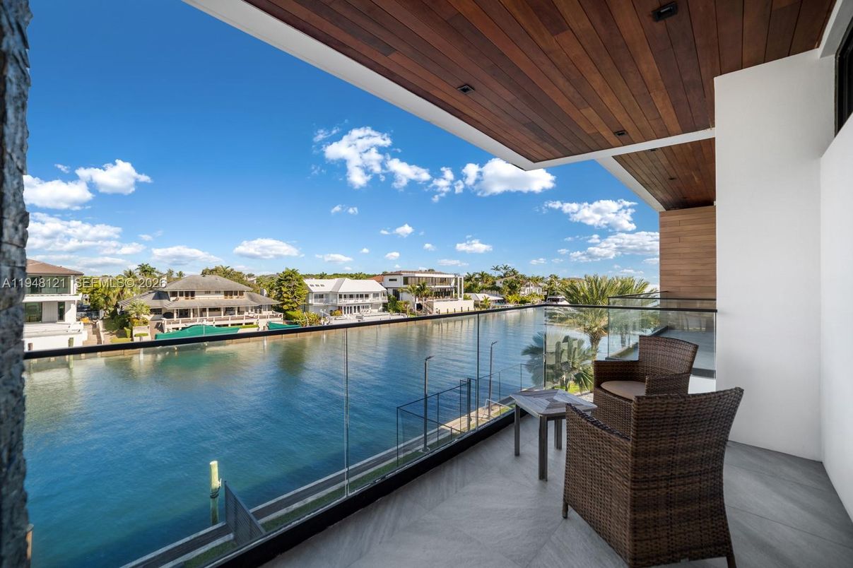 Water, Exterior, Pool, Other