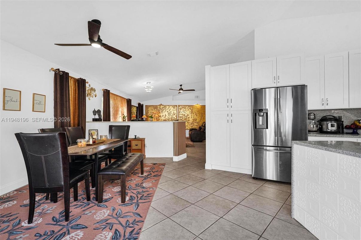 Dining room, Interior, Kitchen