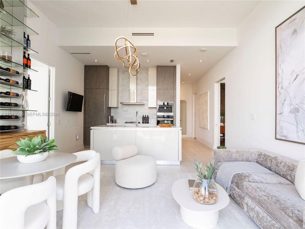 Chandelier, Dining room, Interior, Kitchen, Living room, Pendant Lights, Recessed Lighting, Stainless Steel Appliances