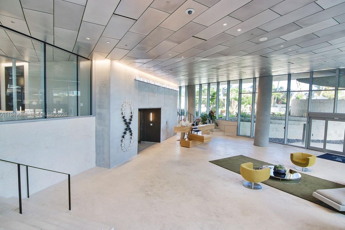 Fireplace, Interior, Recessed Lighting