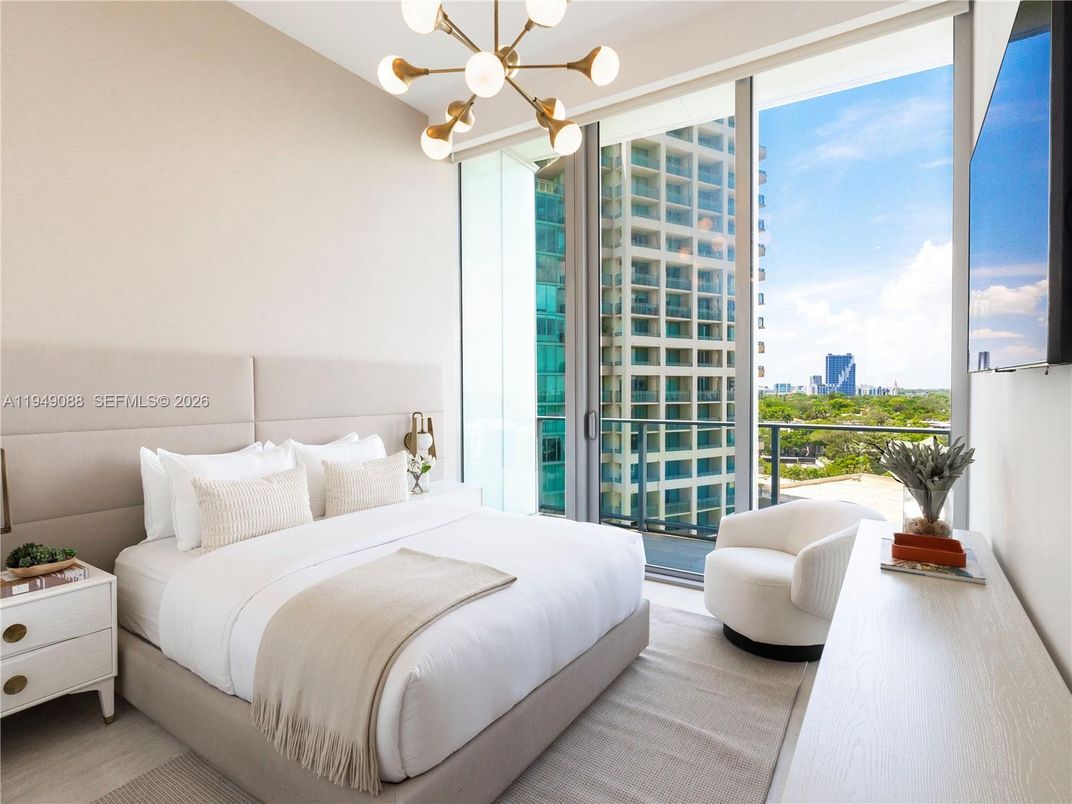 Bedroom, Interior, Pendant Lights
