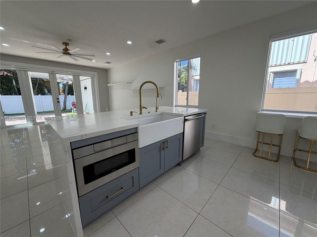 Interior, Kitchen, Recessed Lighting