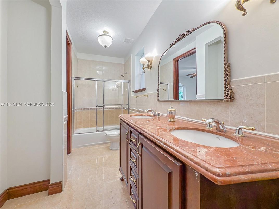 Bathroom, Dual Sink Vanities, Glass Shower, Interior