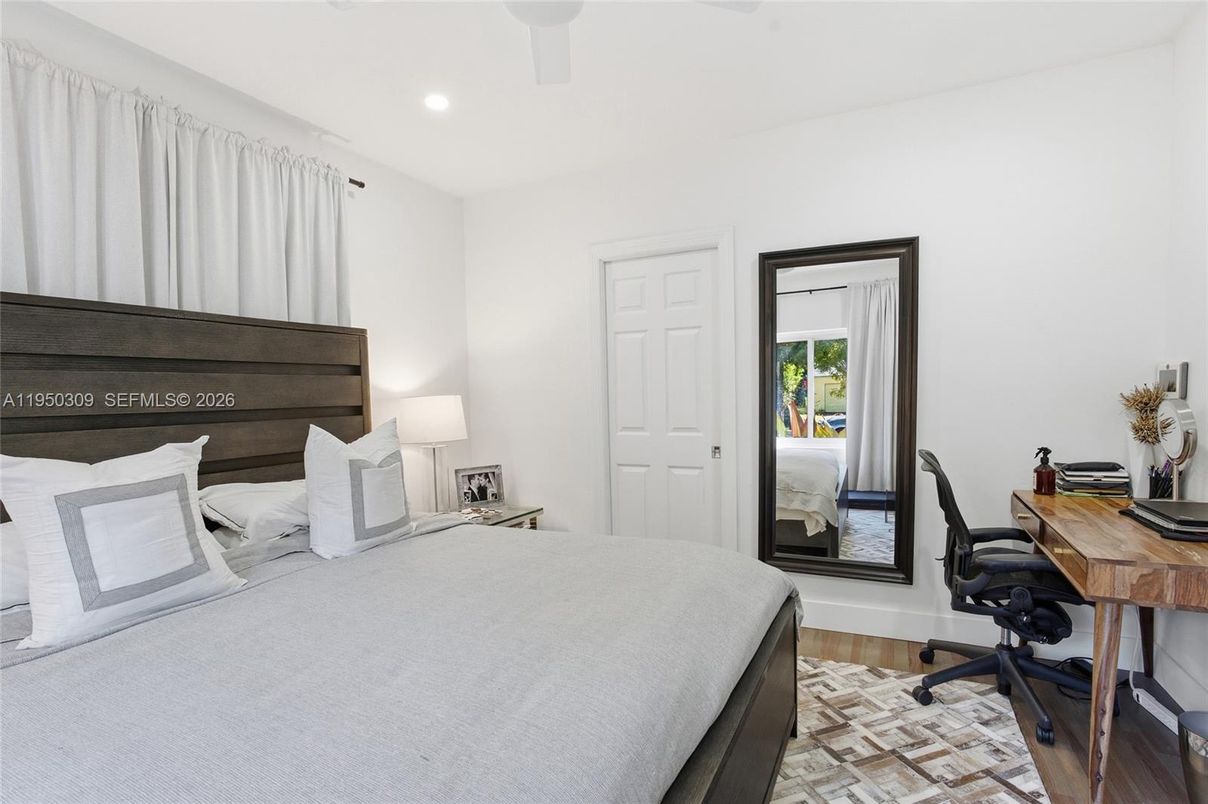 Bedroom, Home Office, Interior, Recessed Lighting, Wood Texture Flooring