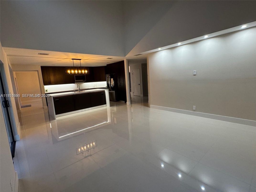 Chandelier, Interior, Kitchen, Recessed Lighting